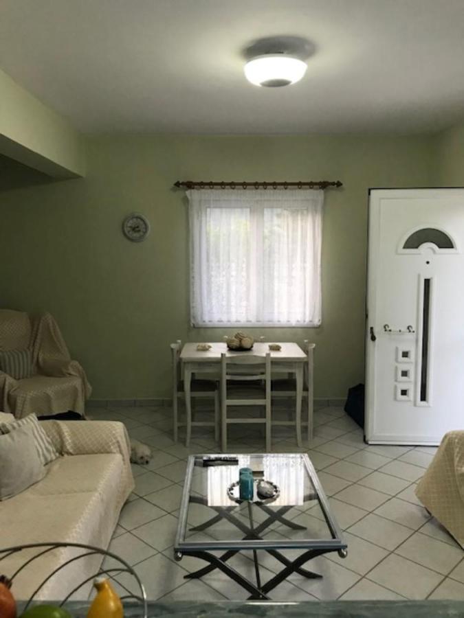 Appartamento Filippos House Lixouri Esterno foto